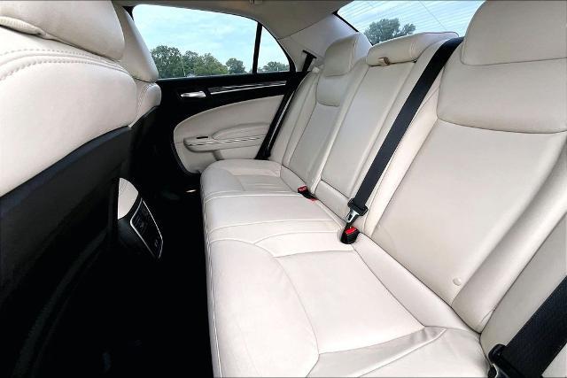 2018 Chrysler 300 Touring L