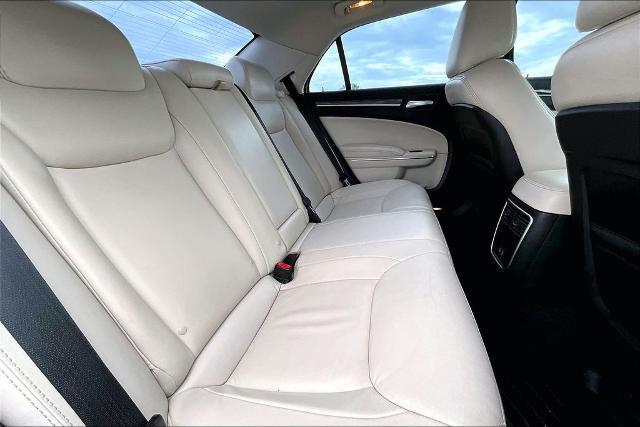 2018 Chrysler 300 Touring L