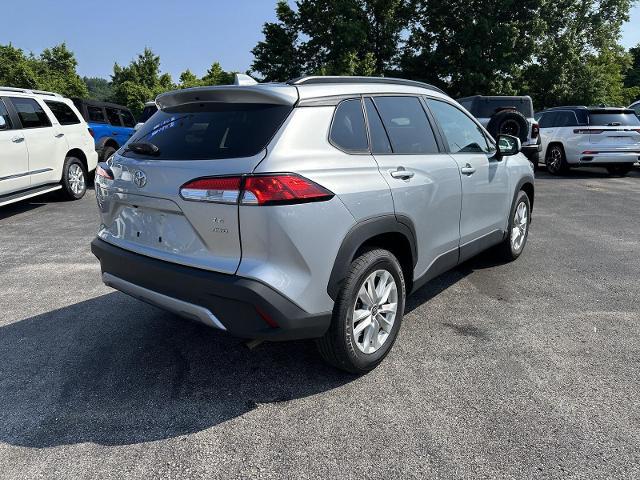 2024 Toyota Corolla Cross LE