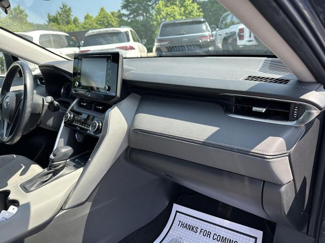 2022 Toyota Venza LE