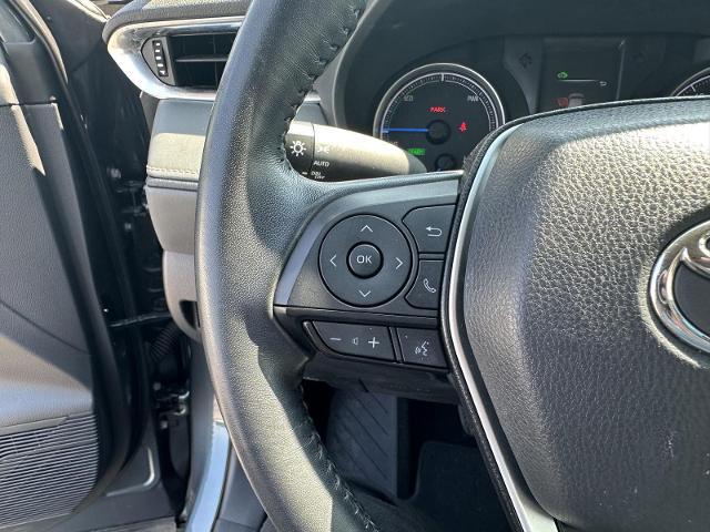 2022 Toyota Venza LE