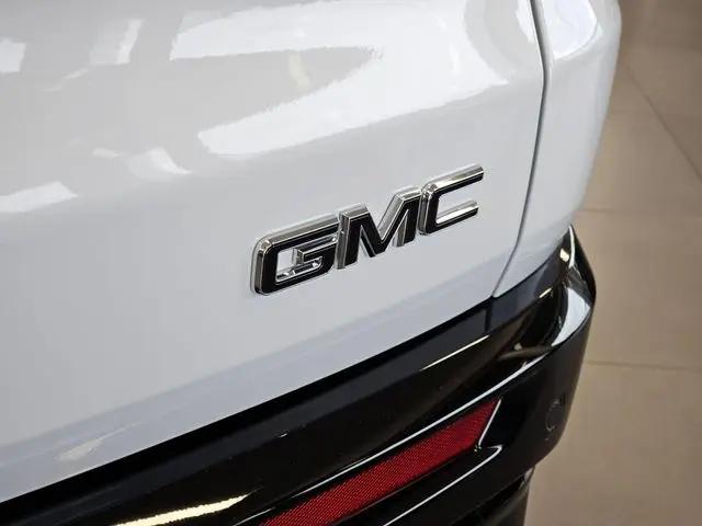 2026 GMC Acadia Denali Ultimate AWD