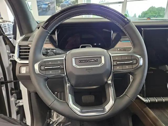 2026 GMC Acadia Denali Ultimate AWD