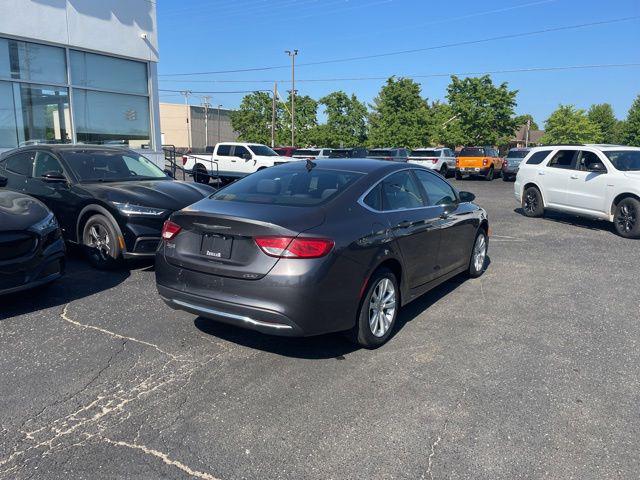 2015 Chrysler 200 Limited
