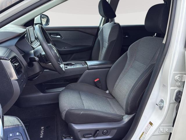 2022 Nissan Rogue SV FWD