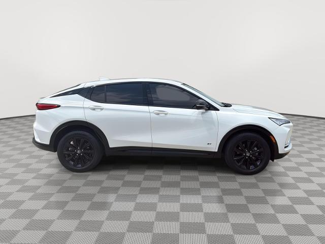 2025 Buick NV Sport Touring FWD