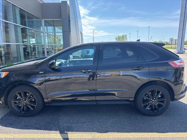 2022 Ford Edge ST-Line