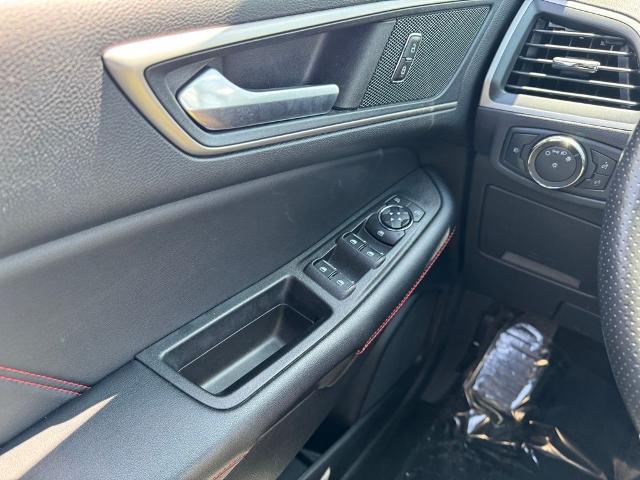 2022 Ford Edge ST-Line