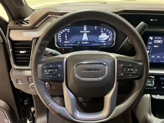 2024 GMC Sierra 2500HD 4WD Crew Cab Standard Bed Denali