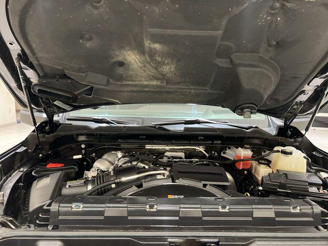 2024 GMC Sierra 2500HD 4WD Crew Cab Standard Bed Denali