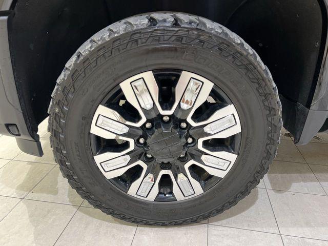 2024 GMC Sierra 2500HD 4WD Crew Cab Standard Bed Denali