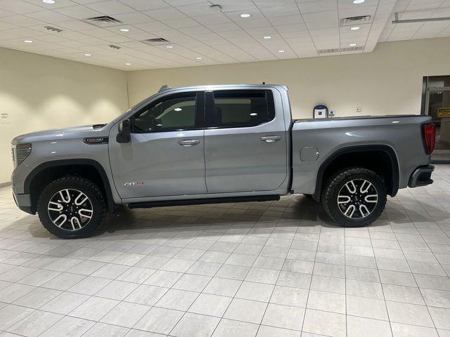 2024 GMC Sierra 1500 4WD Crew Cab Short Box AT4