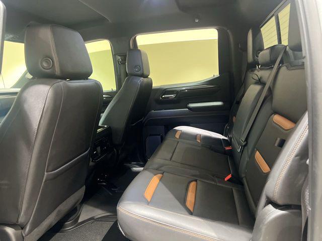 2024 GMC Sierra 1500 4WD Crew Cab Short Box AT4