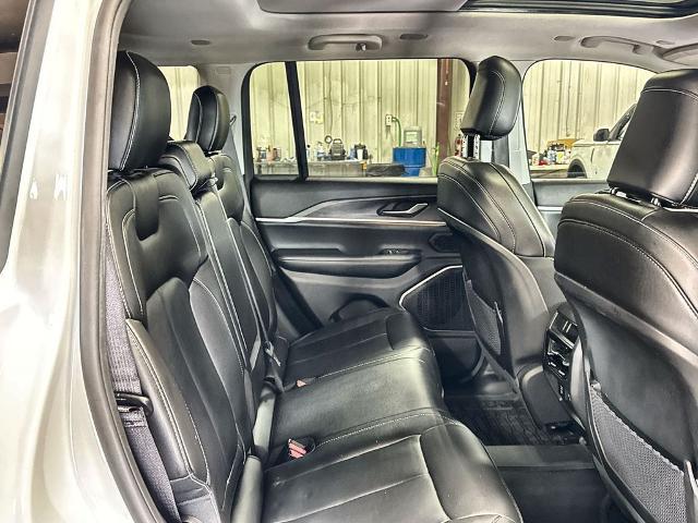 2022 Jeep Grand Cherokee Limited 4x4
