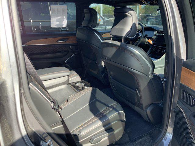 2024 Jeep Grand Cherokee L Summit Reserve 4x4