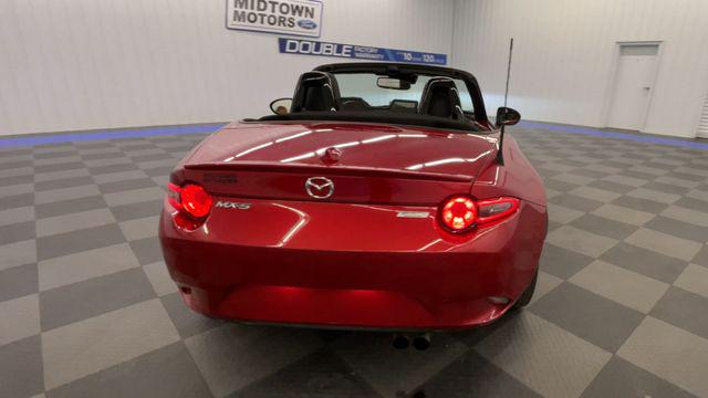 2016 Mazda MX-5 Grand Touring