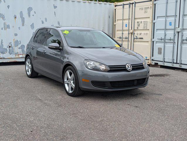 2013 Volkswagen Golf 2.5L 4-Door