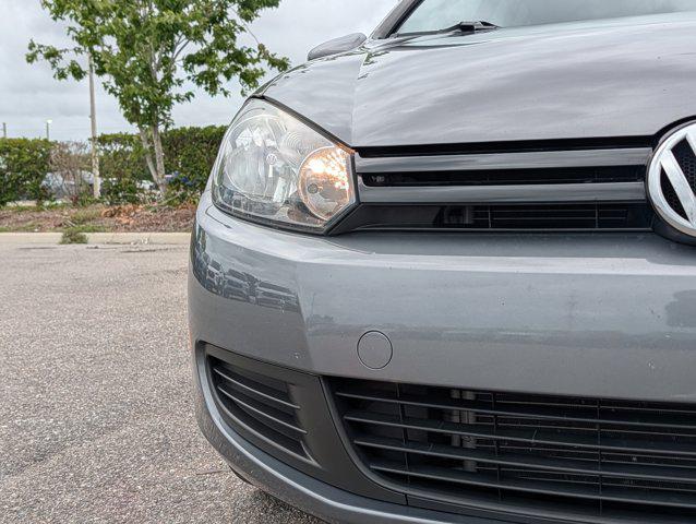 2013 Volkswagen Golf 2.5L 4-Door