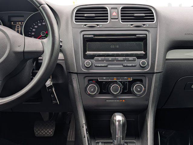 2013 Volkswagen Golf 2.5L 4-Door