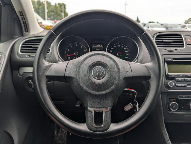 2013 Volkswagen Golf 2.5L 4-Door