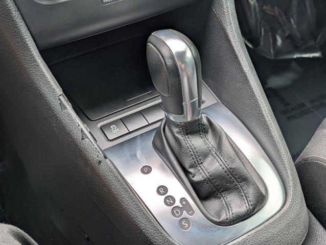 2013 Volkswagen Golf 2.5L 4-Door