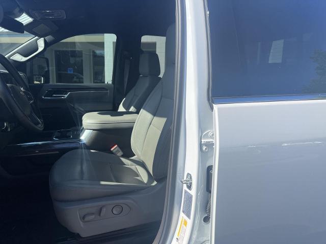 2024 Chevrolet Silverado 3500HD 4WD Crew Cab Standard Bed LTZ