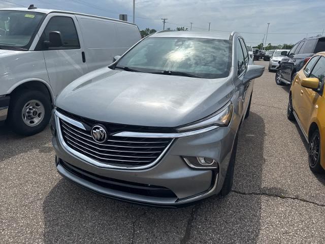 2024 Buick Enclave Essence FWD