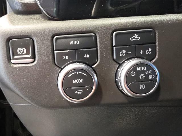 2024 GMC Sierra 1500 4WD Crew Cab Short Box Elevation with 3VL