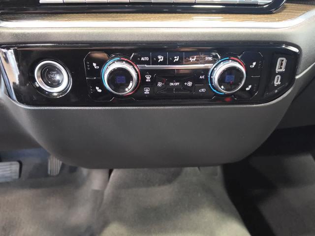 2024 GMC Sierra 1500 4WD Crew Cab Short Box Elevation with 3VL