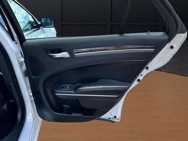 2012 Chrysler 300 Base