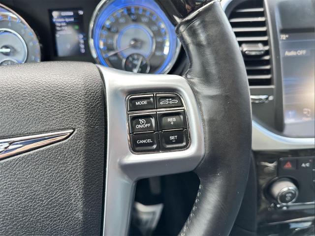 2012 Chrysler 300 Base