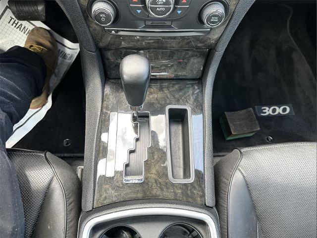 2012 Chrysler 300 Base