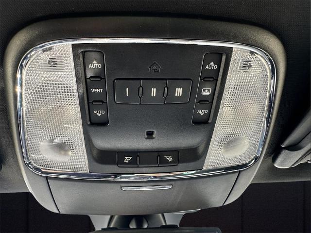 2012 Chrysler 300 Base