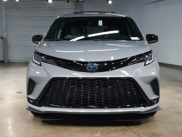 2025 Toyota Sienna XSE