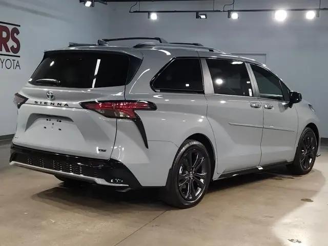 2025 Toyota Sienna XSE