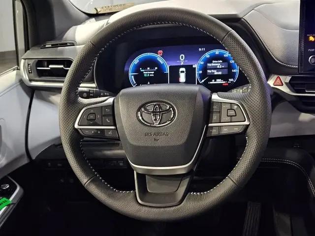 2025 Toyota Sienna XSE