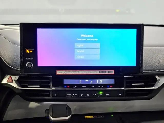 2025 Toyota Sienna XSE