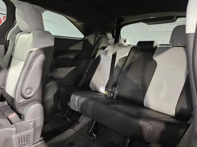 2025 Toyota Sienna XSE