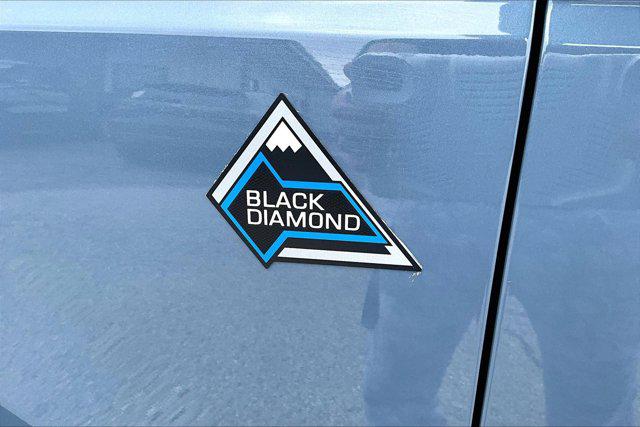 2024 Ford Bronco Black Diamond