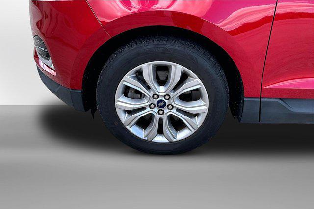 2021 Ford Edge Titanium