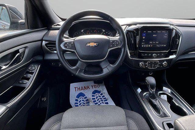 2023 Chevrolet Traverse AWD LT Cloth