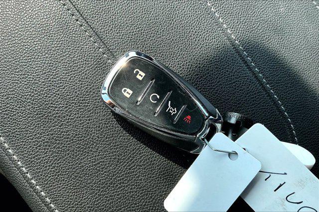 2023 Chevrolet Traverse AWD LT Cloth