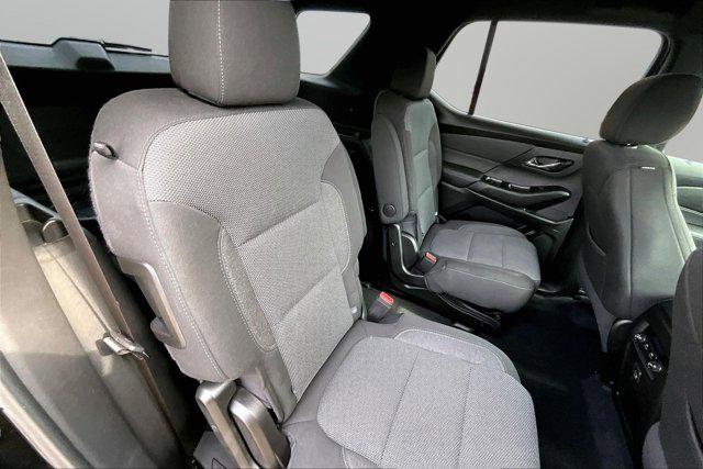 2023 Chevrolet Traverse AWD LT Cloth