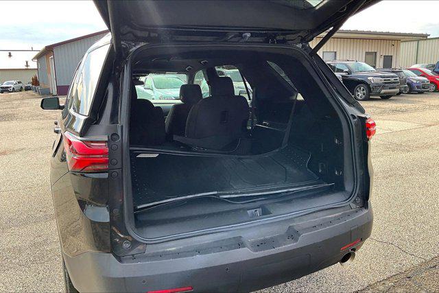 2023 Chevrolet Traverse AWD LT Cloth