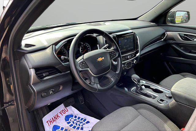 2023 Chevrolet Traverse AWD LT Cloth