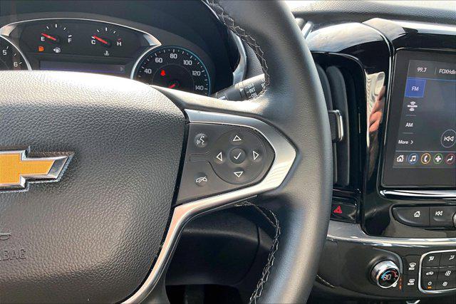 2023 Chevrolet Traverse AWD LT Cloth