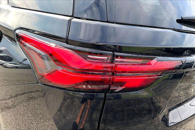 2023 Chevrolet Traverse AWD LT Cloth
