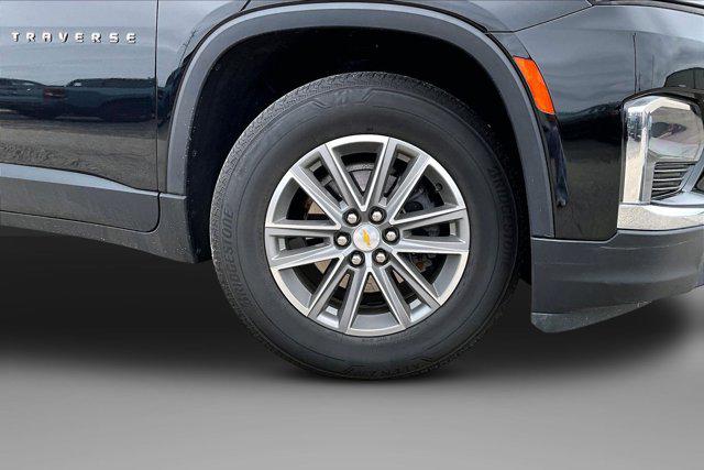 2023 Chevrolet Traverse AWD LT Cloth