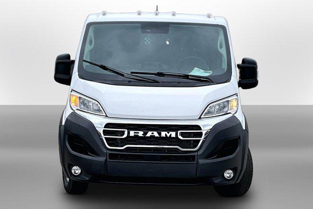 2025 Ram ProMaster 2500 Cargo Van Tradesman Low Roof 136" WB w/Pass Seat