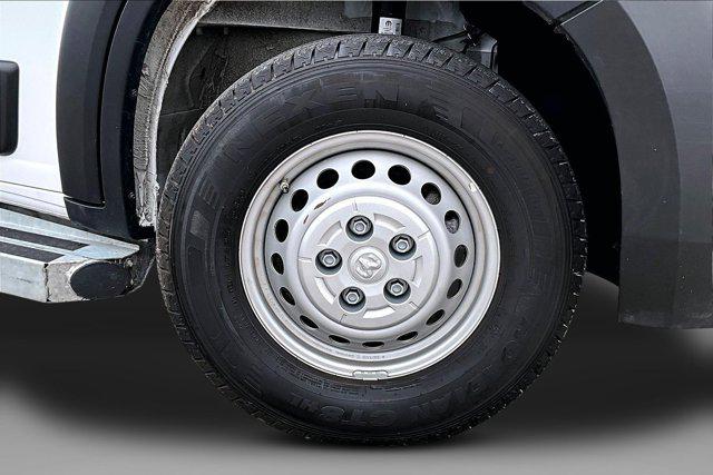 2025 Ram ProMaster 2500 Cargo Van Tradesman Low Roof 136" WB w/Pass Seat